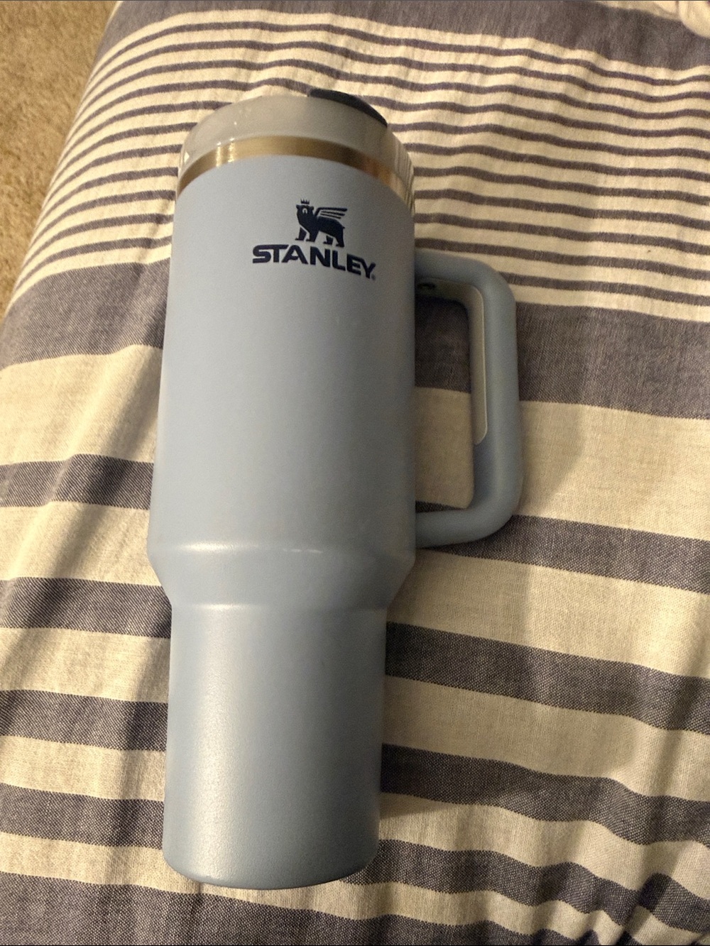 BNwT Stanley Powder Blue Travel Mug with Handle and Navy Logo